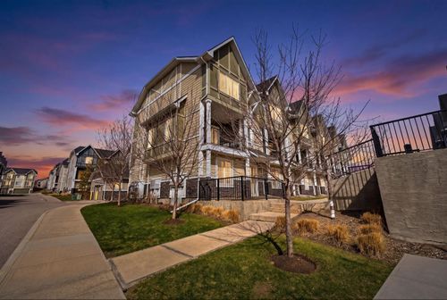 301 Nolanlake Villas Nw, Calgary, AB, T3R0Z7 | Card Image