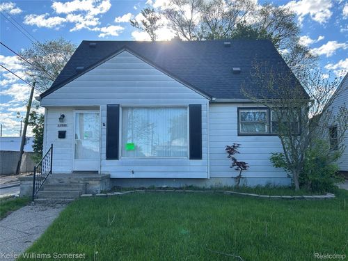 22540 Normandy Ave, Eastpointe, MI, 48021-2587 | Card Image