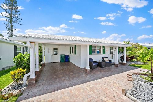 820 Spanish Dr S, LONGBOAT KEY, FL, 34228-1636 | Card Image