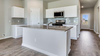 X40D Denton AL White - 1805 Highland Dr | Image 3