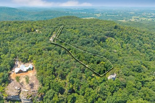 203 Crestview Ln, Sparta, TN, 38583 | Card Image