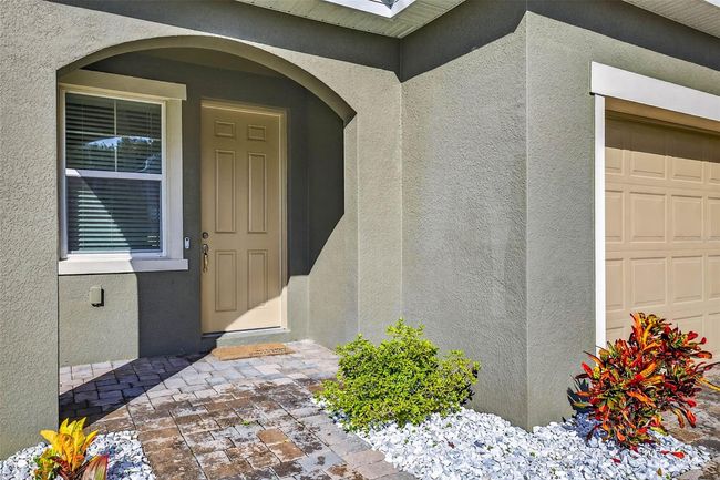 Marble chip landscaping for easy maintenance | Image 6