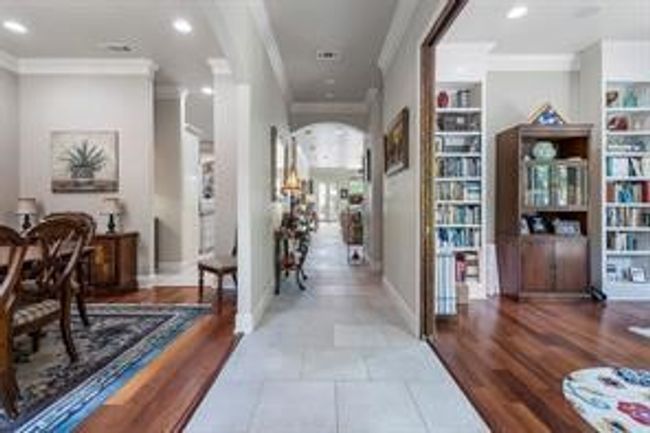 6810 Westover Dr, House other with 4 bedrooms, 5 bathrooms and null parking in Granbury TX | Image 4