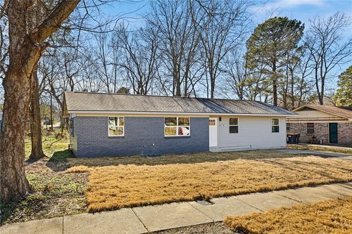 909 W 3rd Pl, Russellville, AR, 72801-4829 | Card Image