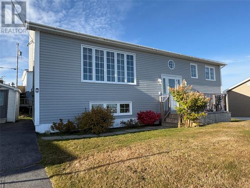 5 Second Ave, Channel Port aux Basques, NL, A0M1C0 | Card Image