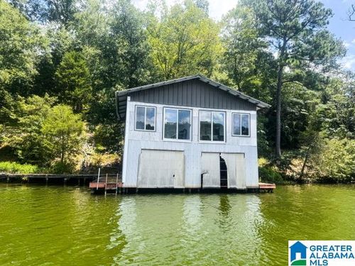 305 Nancy Ln, Adger, AL, 35006 | Card Image