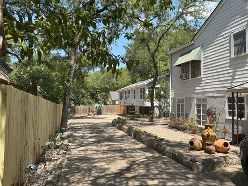 apt-a-1702 Exposition Blvd, Austin, TX, 78703-2831 | Card Image
