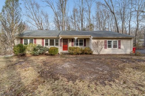 14 Fawn Dr, LEBANON, NJ, 08833-3019 | Card Image
