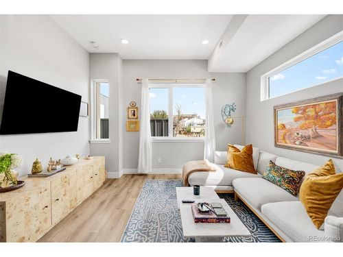 7-3830 Jason St, Denver, CO, 80211-2892 | Card Image