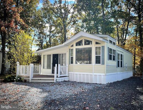 512-165 Fremont Ave, WOODBINE, NJ, 08270-2746 | Card Image