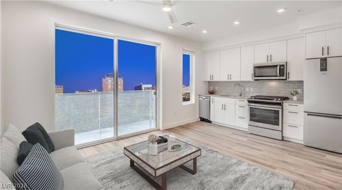 101-250 S City Parkway, Las Vegas, NV, 89106 | Card Image