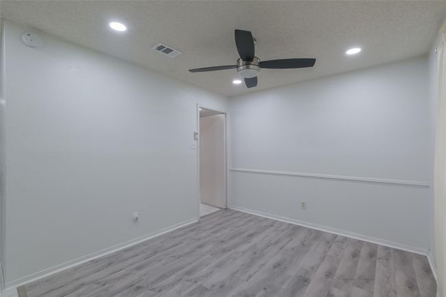 5026 Algernon Dr, House other with 4 bedrooms, 2 bathrooms and 2 parking in Spring TX | Image 16