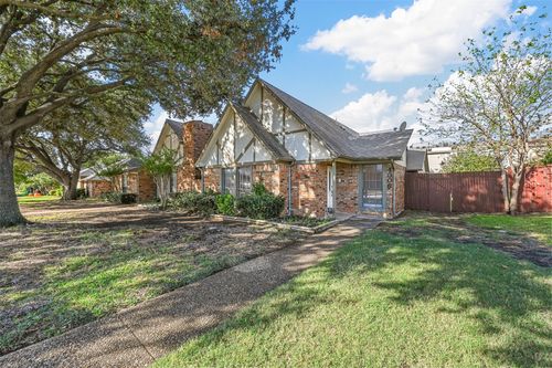 4006 Saint Christopher Ln, Dallas, TX, 75287-6449 | Card Image