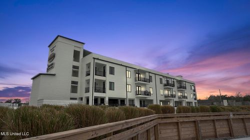a206-1302 Magnolia St, Gulfport, MS, 39507-4106 | Card Image