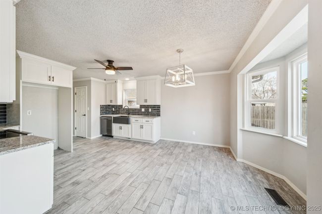 5701 Birch Ave, House other with 3 bedrooms, 2 bathrooms and null parking in Broken Arrow OK | Image 8