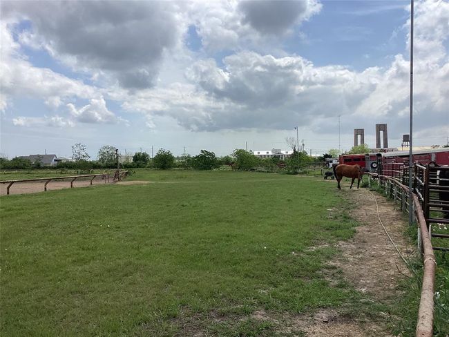 racetrack | Image 31