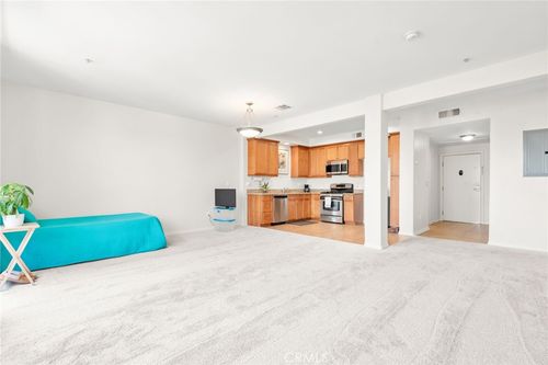 360 W Avenue 26, Los Angeles, CA, 90031-3091 | Card Image