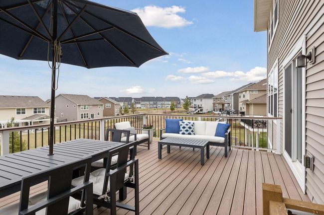 Maintenence free deck provides elevated views of the neighborhood | Image 38