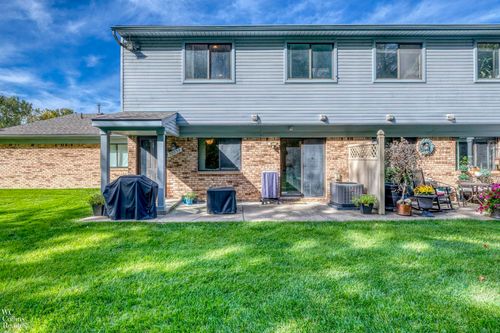 50054 S Jimmy Ct, Chesterfield, MI, 48047-1896 | Card Image