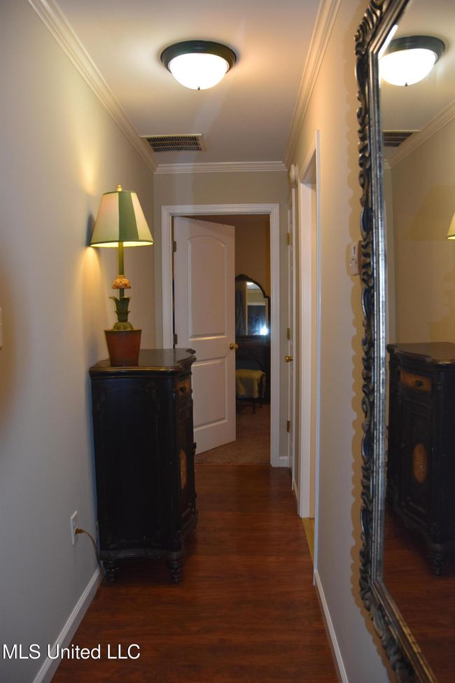 Glen art hallway | Image 16