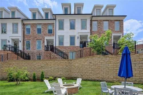 521 Burton Dr, Alpharetta, GA, 30009-2495 | Card Image