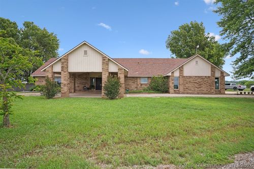 17955 Highway 20, Claremore, OK, 74019-3951 | Card Image