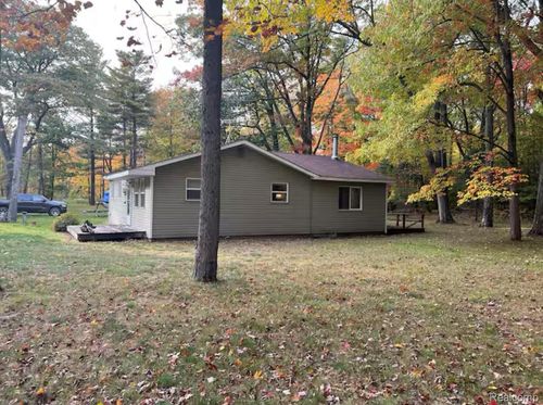 5315 E 8th St, Au Gres, MI, 48703-9571 | Card Image