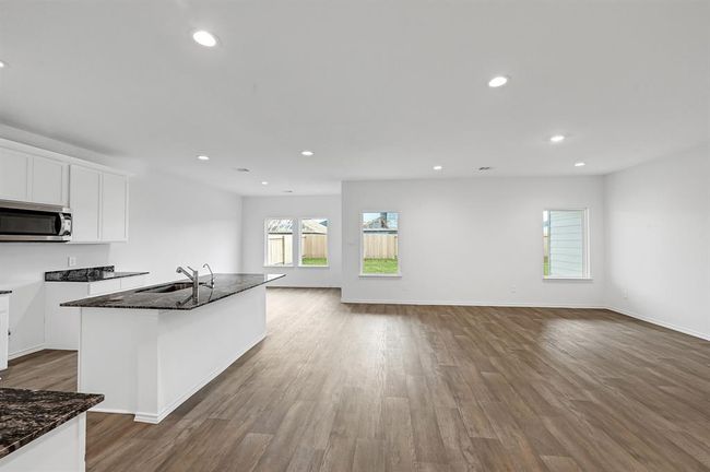 *Images and 3D tour are for illustration only and options may vary from home as built. | Image 4