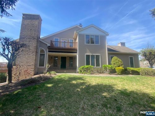 86 Wedgewood Dr, Montville, NJ, 07045-9044 | Card Image