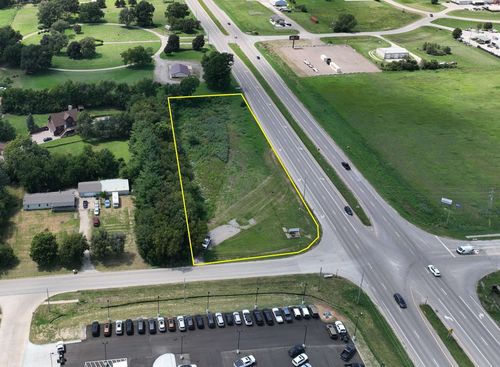 0000 Hwy 24, Manhattan, KS, 66502 | Card Image