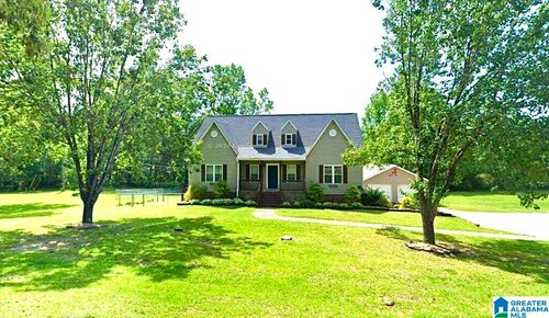 135 Nichols Rd Ne, Leeds, AL, 35094-4609 | Card Image