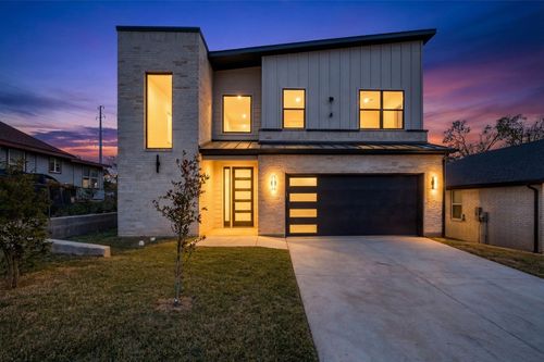 1409 Doyle Ave, Dallas, TX, 75203-3221 | Card Image