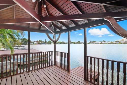 7048 W 17th Ct, Hialeah, FL, 33014-4419 | Card Image