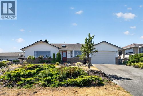 925 Cassandra Place, Nanaimo, BC, V9V1C1 | Card Image