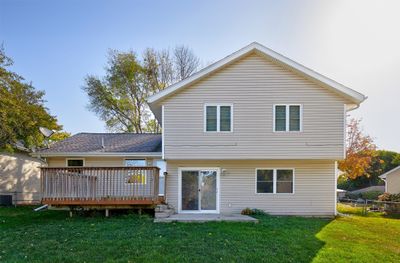 606 Nw Westwood Street, Home with 4 bedrooms, 1 bathrooms and null parking in Ankeny IA | Image 2