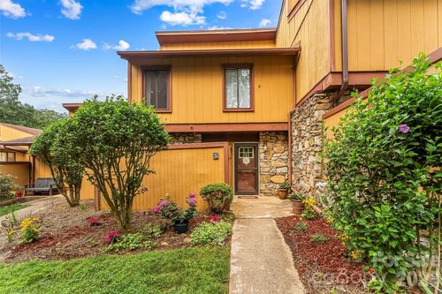 119 Colony Dr, Arden, NC, 28704-3169 | Card Image
