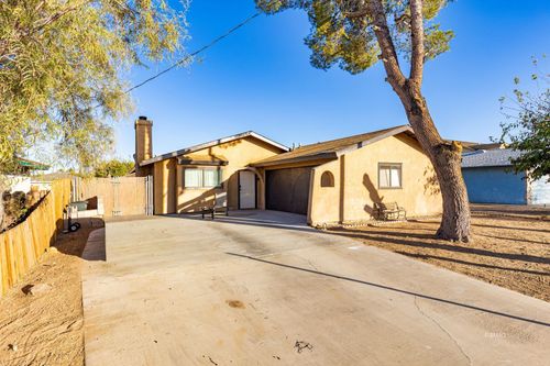 324 S Gateway Blvd, Ridgecrest, CA, 93555 | Card Image