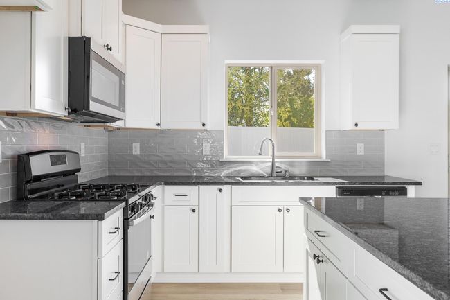 1118 S Underwood Pl, Home with 0 bedrooms, 0 bathrooms and null parking in Kennewick WA | Image 24