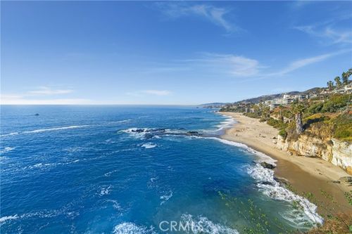 unit-211-31561 Table Rock Dr, Laguna Beach, CA, 92651-8331 | Card Image