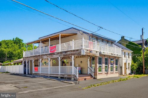 40-38-40 E Front St, MARIETTA, PA, 17547 | Card Image