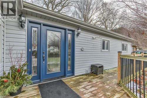 7 Bee St, St Williams, ON, N0E1P0 | Card Image