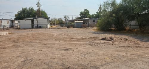 322 Santa Cruz Ave, Bullhead City, AZ, 86442-5258 | Card Image