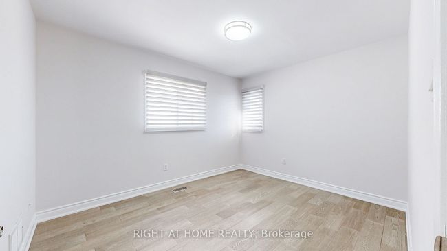 28 Beaton Ave, House other with 6 bedrooms, 4 bathrooms and 4 parking in Maple ON | Image 20