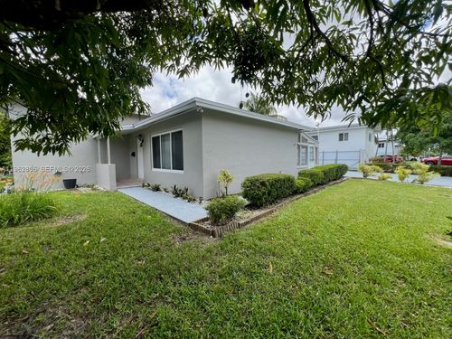 1260 Ne 200th Ter, Miami, FL, 33179-2674 | Card Image
