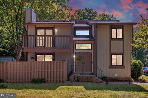 2215 Glencourse Ln, RESTON, VA, 20191-1335 | Card Image