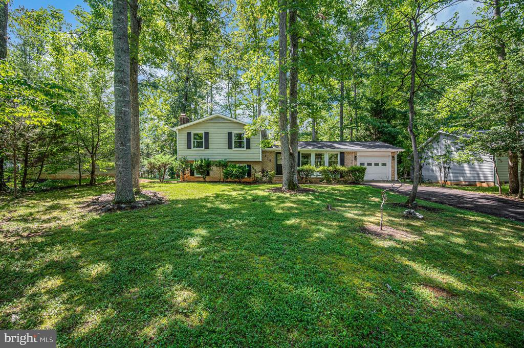 Residential in LOCUST GROVE 4