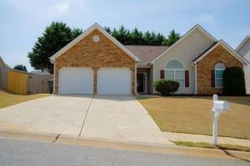 681 Nine Oaks Cir, Villa Rica, GA, 30180-2534 | Card Image