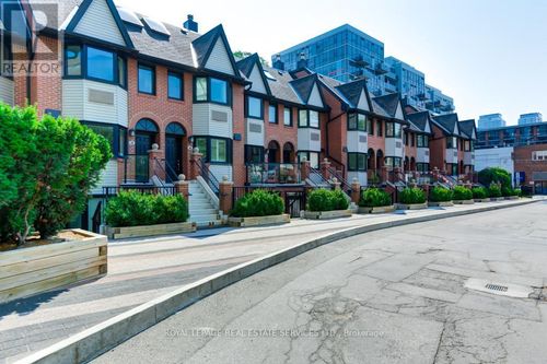 6b-570 Wellington St W, Toronto, ON, M5V2X5 | Card Image