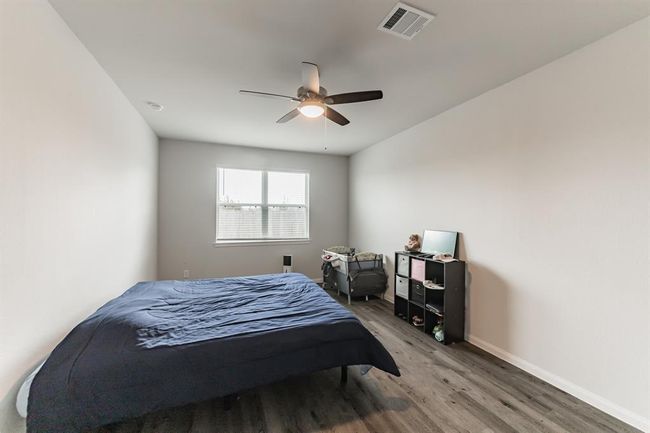 Master Bedroom | Image 16