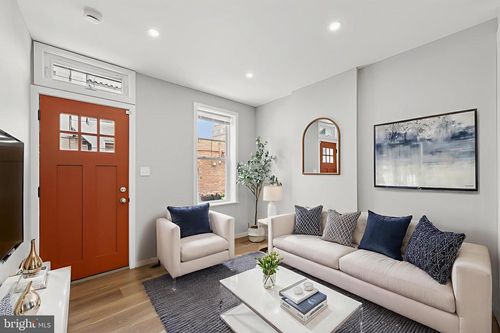 1111 S Clifton St, PHILADELPHIA, PA, 19147-4616 | Card Image